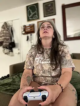 Alix_Valentine profile